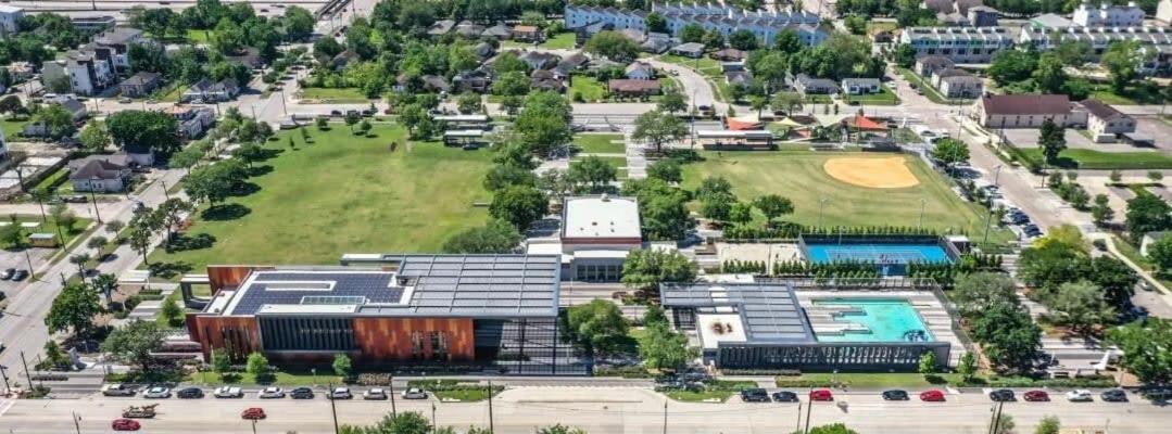 Htx Dtown Apt I Sleeps 7 Wi-Fi Parking Free Gym 휴스턴 외부 사진